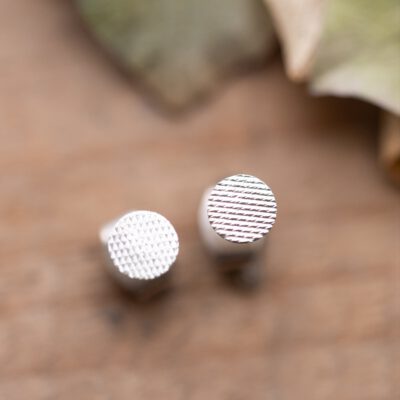 Silberohrstecker Kreuzoptik - mini rund