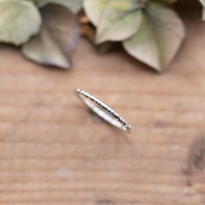 Eierstabring in Silber