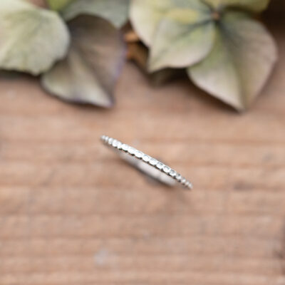 Silberring mit Muster