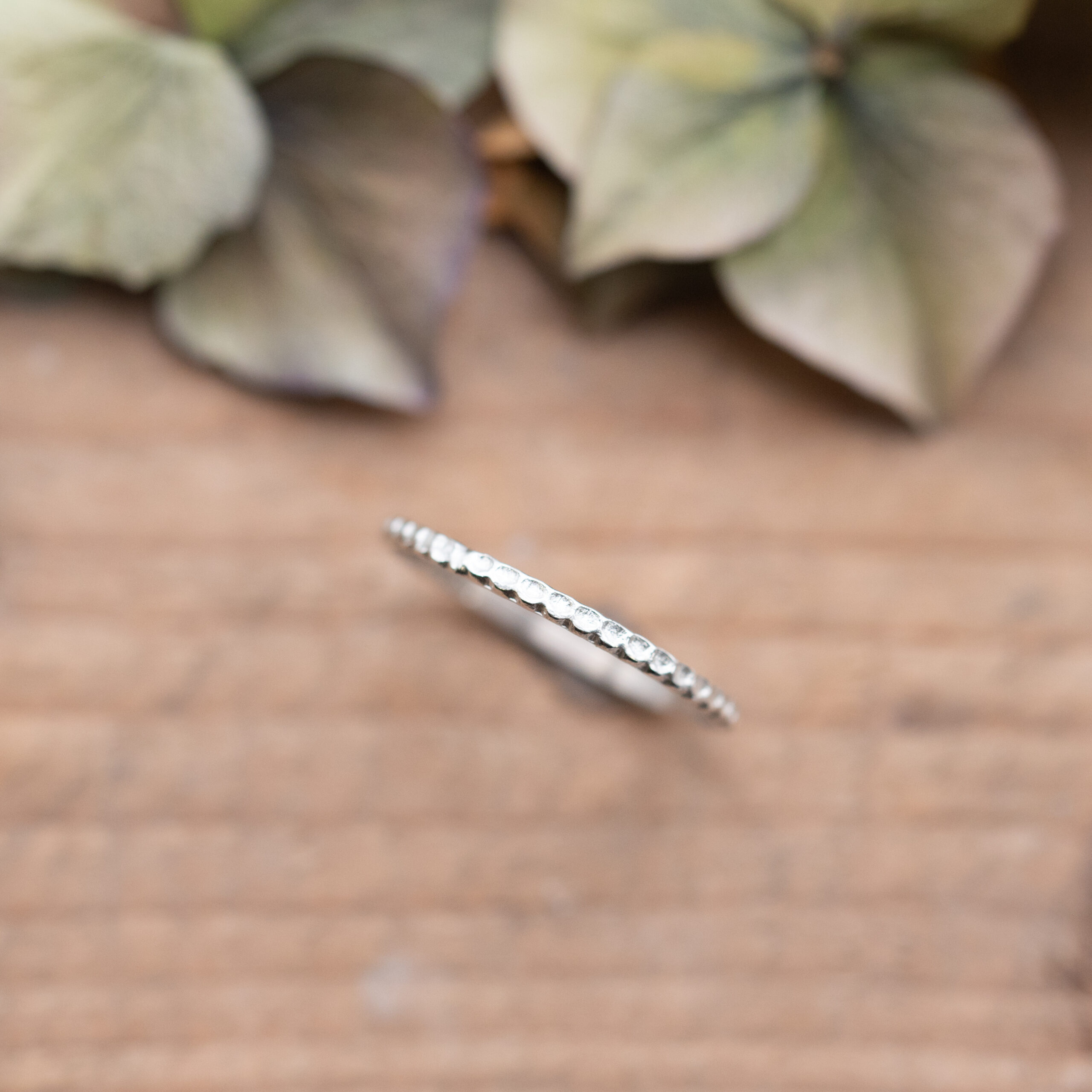 Silberring mit Muster