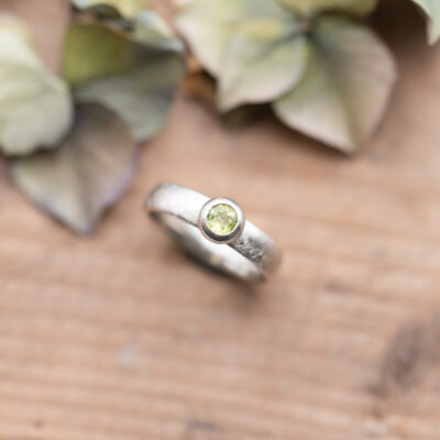 Silberring mit Peridot 1
