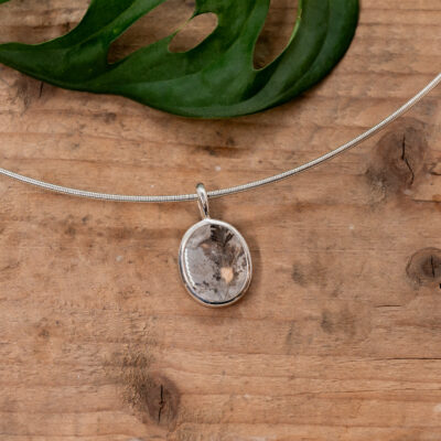 Silberreif mit Rutilquarz